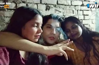 Huntress Asia and her 2 Indian boyfriends get major in a desi regional smash-a-thon