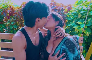 Cheating wifey Tejashwini gets her huge breast coupled with succulent arse rammed hard by a stranger