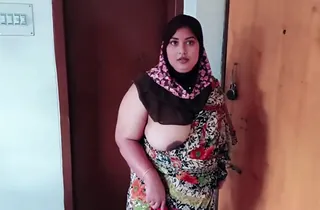 Hot Desi MILF Morjenabb teaches her step son how roughly please her in a filthy bound