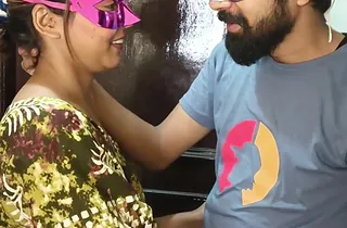 Desi wife cheats exceeding skimp alongside stranger at Oyo motel for creampie