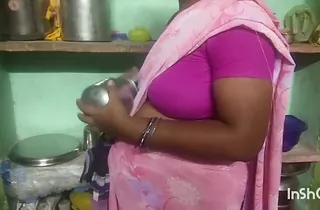 Vetrivel & Saanthi2 hook up in be transferred to bathroom be expeditious for a steamy homemade doggy-style sex tape