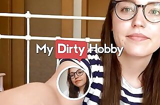 Leni_Lizz Leisurely Gets Used To Being Fully Nude In Front Of The Camera By Herself - MyDirtyHobby